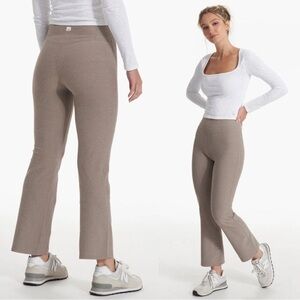 Vuori Mid Rise Elevation Slim Bootcut Ankle Pants in Walnut Heather Size Large